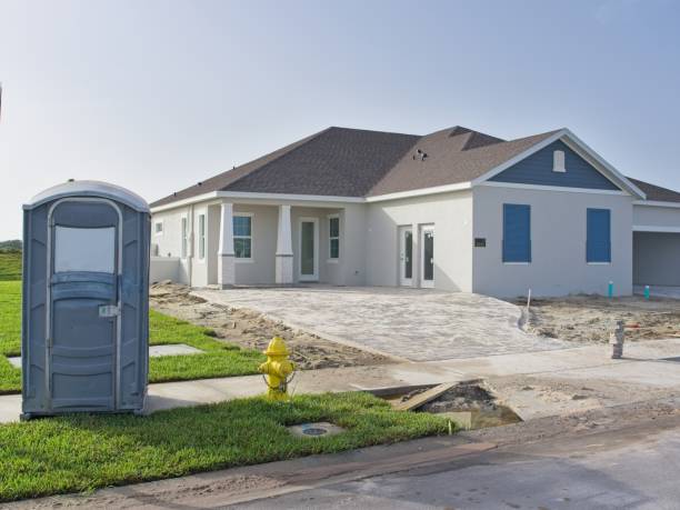 Portable Toilet Options We Offer in Laurel Hollow, NY